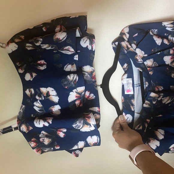 Two piece set. pant and top - Picture 1 of 4